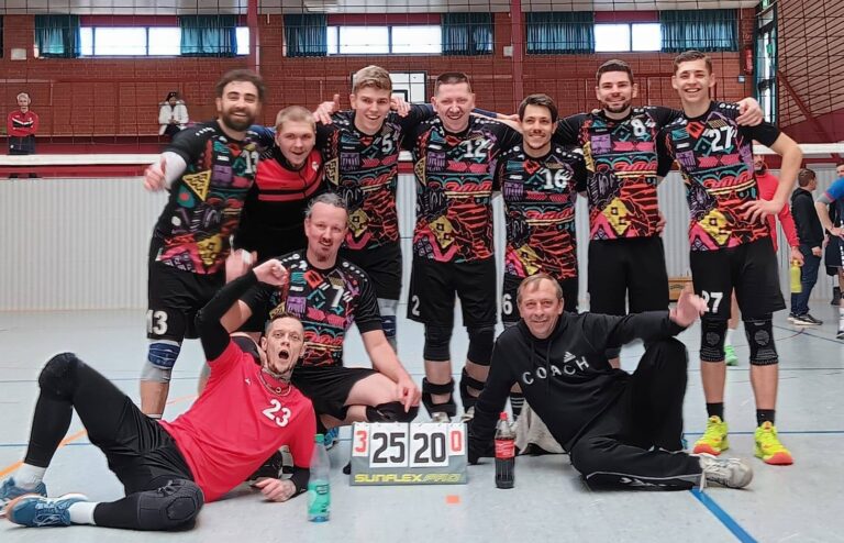 1. Volleyball-Herren steigen in Verbandsliga auf!